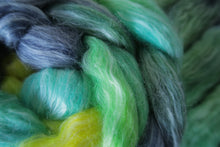 Load image into Gallery viewer, Whitefaced Woodland/ Ramie/ Llama/ Bamboo (non-sw)