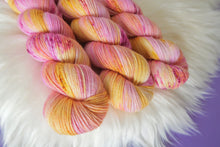 Load image into Gallery viewer, Sweetheart - Silver Sparkle DK
