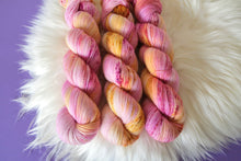 Load image into Gallery viewer, Sweetheart - Silver Sparkle Sock
