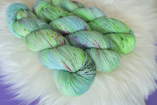 Load image into Gallery viewer, OOAK Sea Green - Merino Nylon DK
