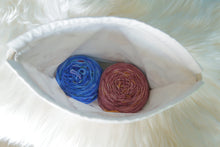 Load image into Gallery viewer, Sloths Drawstring project bag
