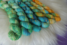 Load image into Gallery viewer, Mini skein fade set - Neon Tweed Sock
